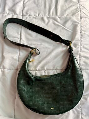 Carly Saddle Bag - Dark Green Croc
